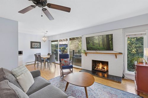 555-w-28th-street-upper-lonsdale-north-vancouver-01 at 214 - 555 W 28th Street, Upper Lonsdale, North Vancouver