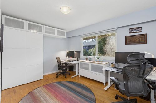 555-w-28th-street-upper-lonsdale-north-vancouver-22 at 214 - 555 W 28th Street, Upper Lonsdale, North Vancouver