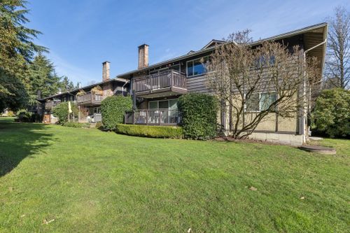 555-w-28th-street-upper-lonsdale-north-vancouver-27 at 214 - 555 W 28th Street, Upper Lonsdale, North Vancouver