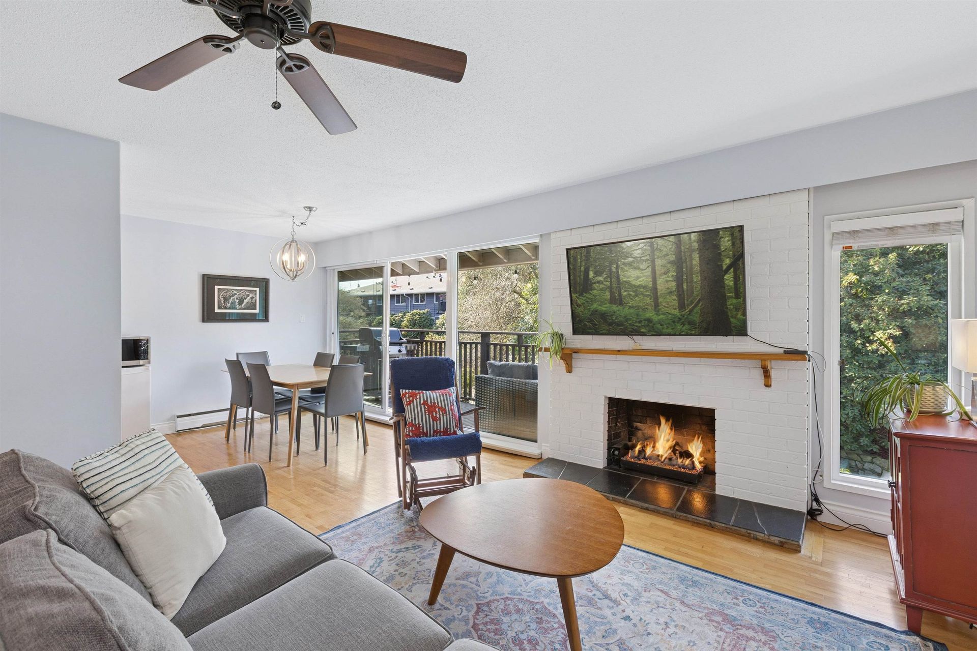 214 - 555 W 28th Street, Upper Lonsdale, North Vancouver 