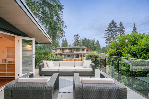 3735-riviere-pl-west-vancouver-360hometours-45s at 3735 Riviere Place, Edgemont, North Vancouver 3735-riviere-pl-west-vancouver-360hometours-45s at 3735 Riviere Place, Edgemont, North Vancouver
