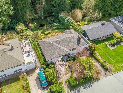 262377853 at 3750 Glenview Crescent, Edgemont, North Vancouver 262377853 at 3750 Glenview Crescent, Edgemont, North Vancouver