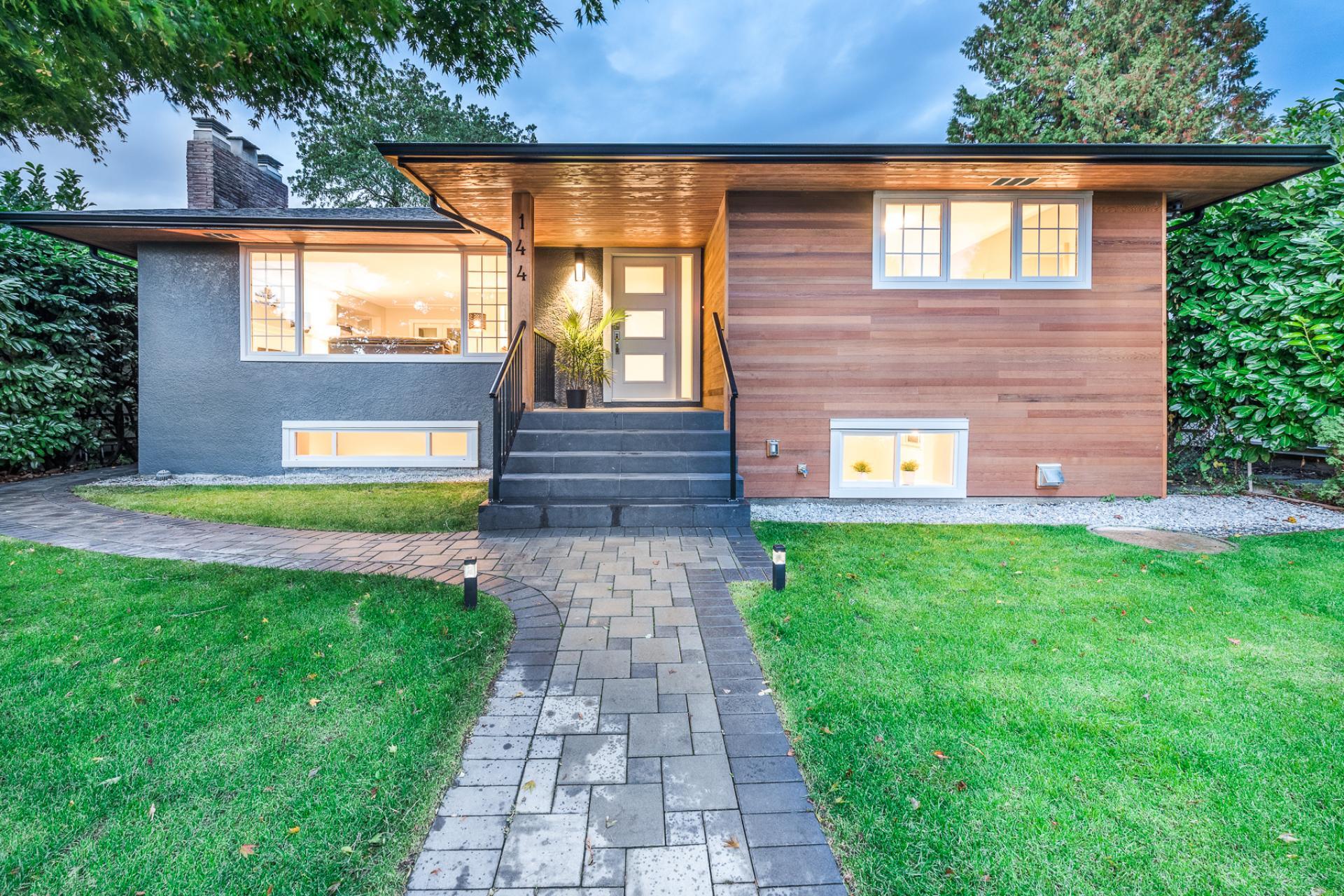 144 E 26th Street, Upper Lonsdale, North Vancouver 