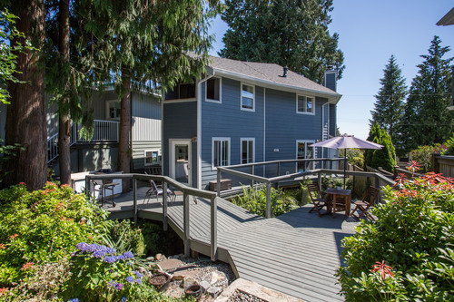 high-12 at 254 E 27th Street, Upper Lonsdale, North Vancouver high-12 at 254 E 27th Street, Upper Lonsdale, North Vancouver