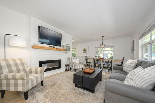 3248-beverley-crescent-edgemont-north-vancouver-10 at 3248 Beverley Crescent, Edgemont, North Vancouver