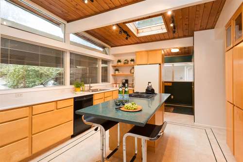 262291190-7 at 1191 Tall Tree Lane Lane, Canyon Heights NV, North Vancouver 262291190-7 at 1191 Tall Tree Lane Lane, Canyon Heights NV, North Vancouver