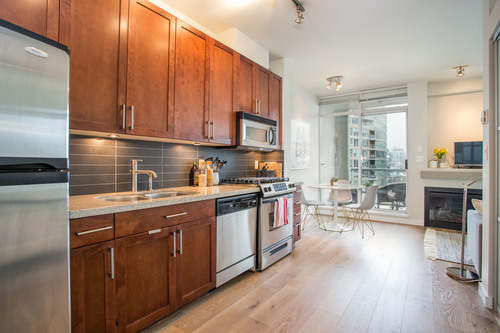 high-19 at 606 - 2055 Yukon Street, False Creek, Vancouver West