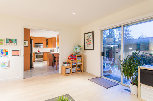 high-16 at 829 Nicolum Court, Roche Point, North Vancouver high-16 at 829 Nicolum Court, Roche Point, North Vancouver