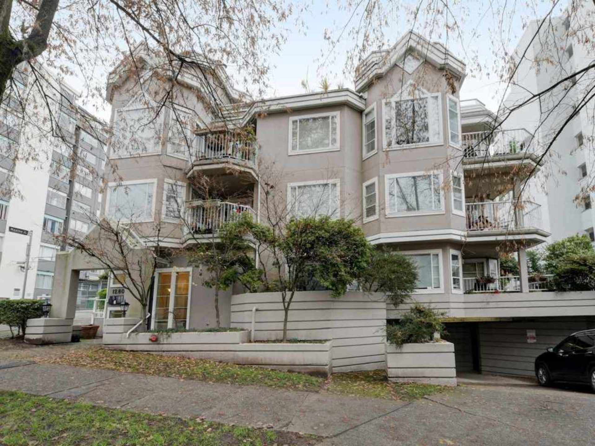 104 - 1280 Nicola Street, West End VW, Vancouver West  by Mackenzie Olson Personal Real Estate Corporation 104 - 1280 Nicola Street, West End VW, Vancouver West
