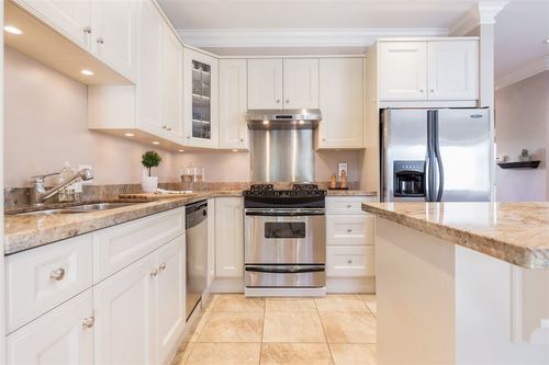262337007-6 at 341 West 14th Street, Central Lonsdale, North Vancouver