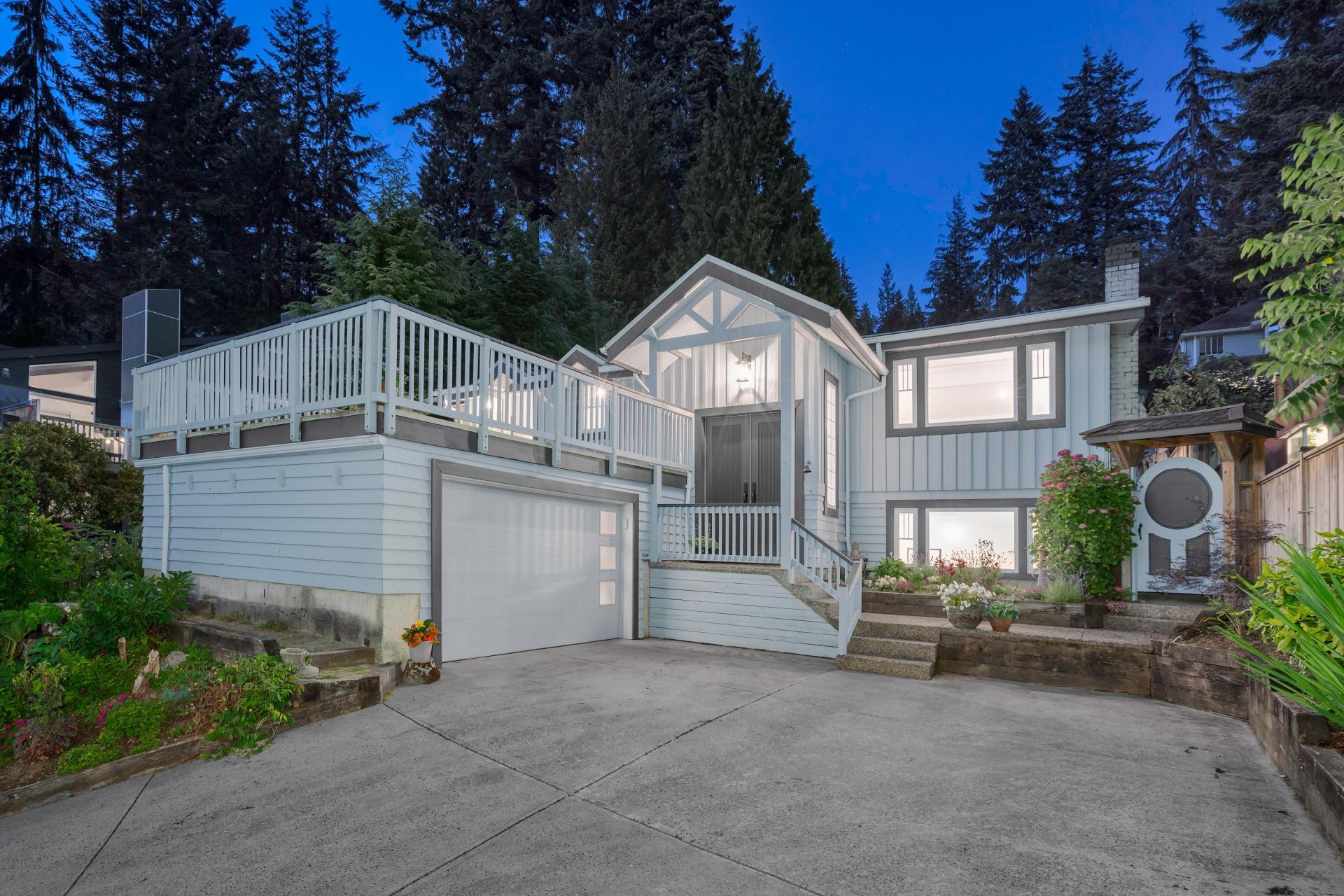 4054 Norwood Drive, Upper Delbrook, North Vancouver 