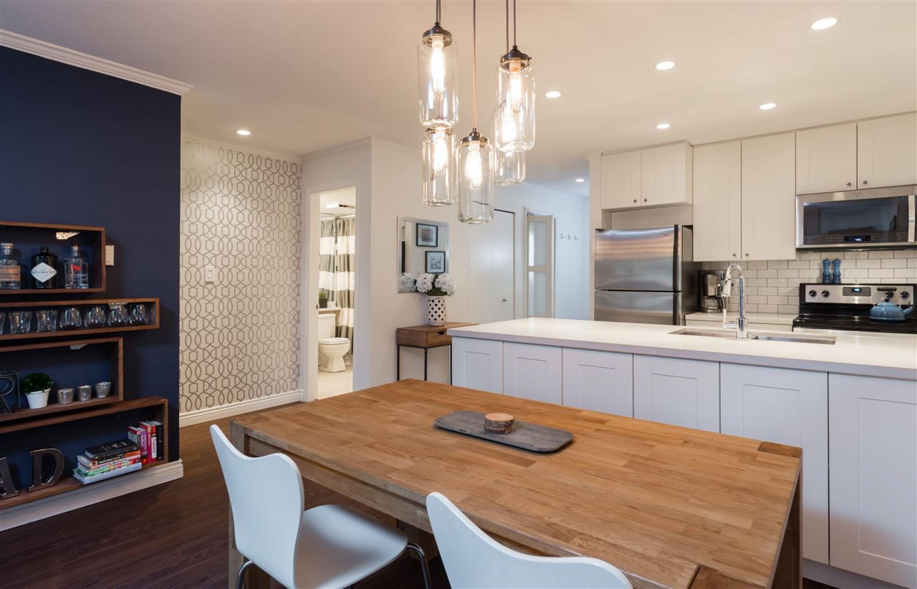 105 - 1820 West 3rd Avenue, Kitsilano, Vancouver West 105 - 1820 West 3rd Avenue, Kitsilano, Vancouver West