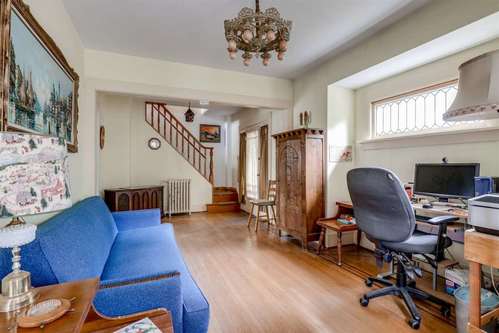 352-e-24th-street-central-lonsdale-north-vancouver-03-1 at 352 E 24th Street, Central Lonsdale, North Vancouver