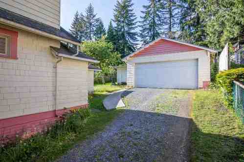352-e-24th-street-central-lonsdale-north-vancouver-23-1 at 352 E 24th Street, Central Lonsdale, North Vancouver 352-e-24th-street-central-lonsdale-north-vancouver-23-1 at 352 E 24th Street, Central Lonsdale, North Vancouver