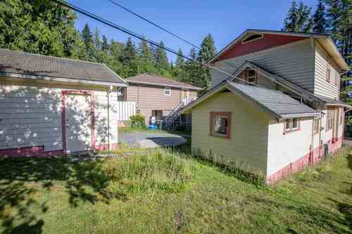 352-e-24th-street-central-lonsdale-north-vancouver-25 at 352 E 24th Street, Central Lonsdale, North Vancouver