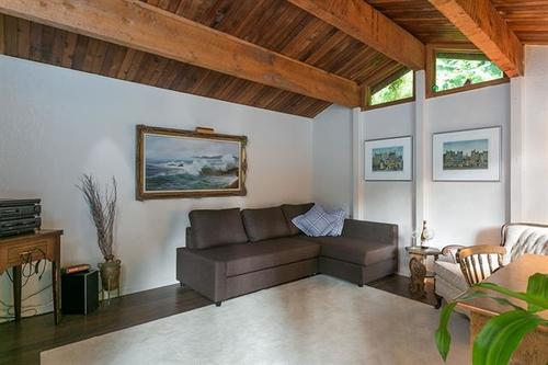 262326871-13 at 3352 Baird Road, Lynn Valley, North Vancouver