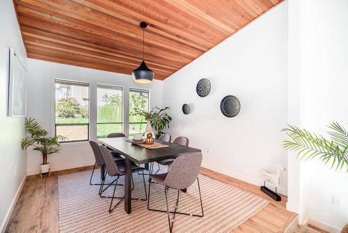 262335729-5 at 5593 Nancy Greene Way, Grouse Woods, North Vancouver
