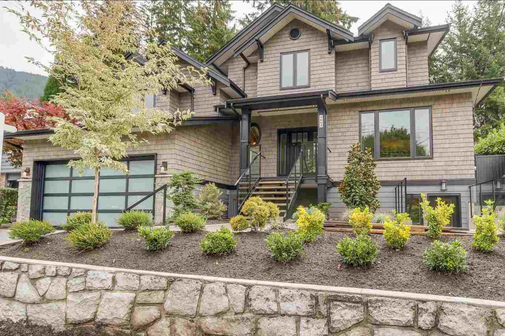 4664 Highland Boulevard, Canyon Heights NV, North Vancouver 