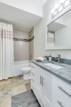 4yf9afqc at 1403 Crystal Creek Drive, Anmore, Port Moody