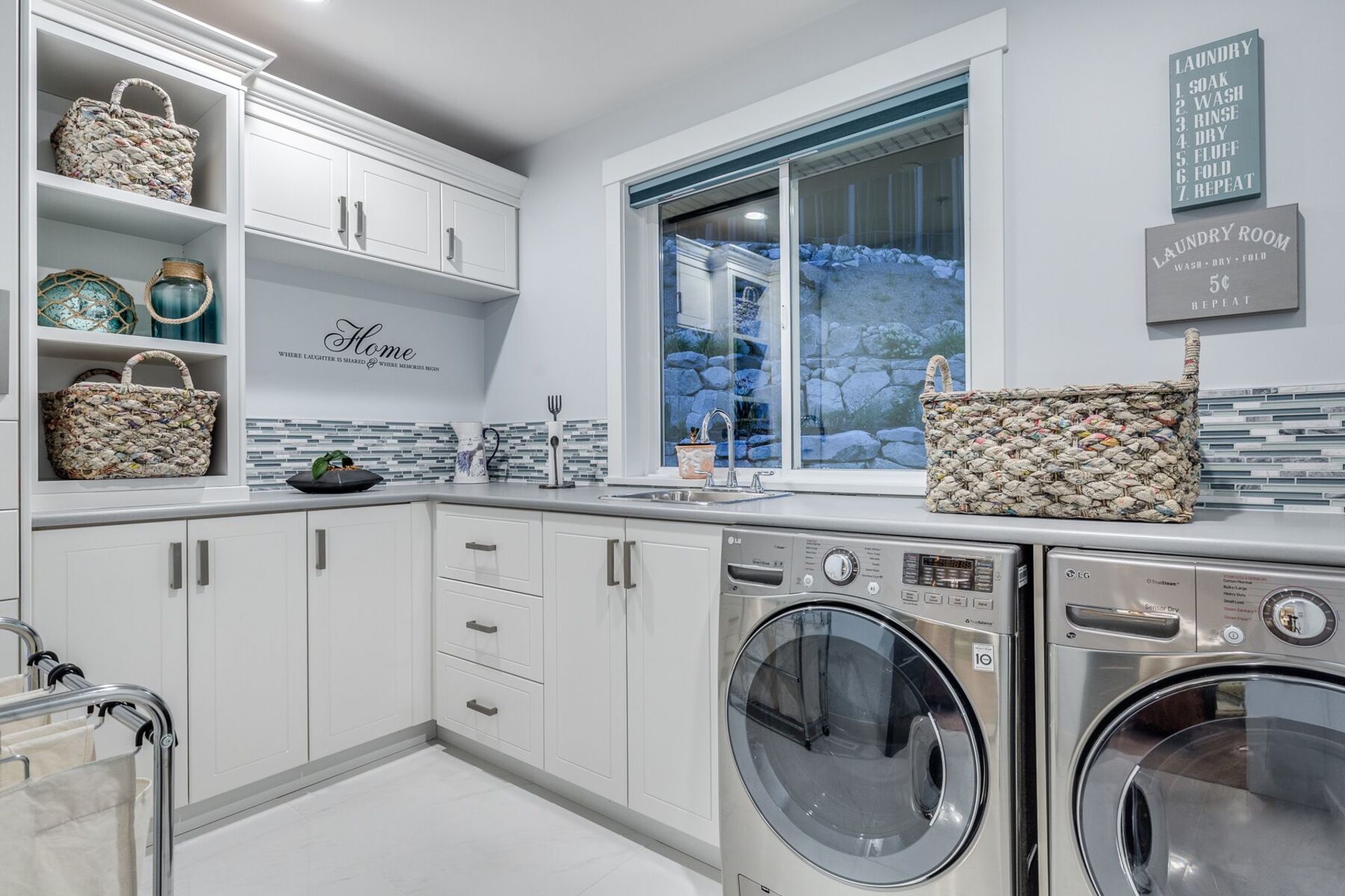 mqzahcrw at 1403 Crystal Creek Drive, Anmore, Port Moody