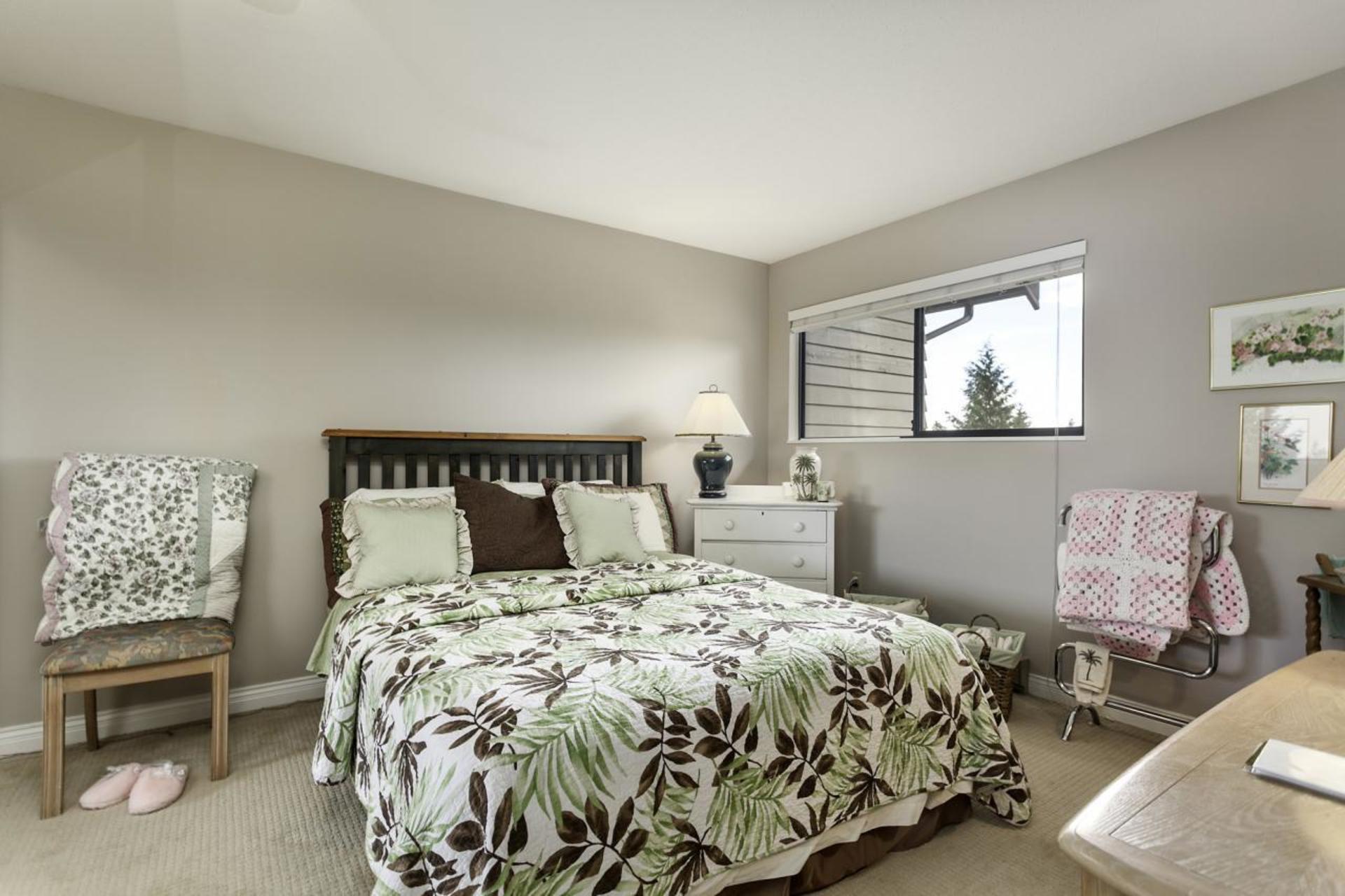 06 at 5719 Owl Court, Grouse Woods, North Vancouver