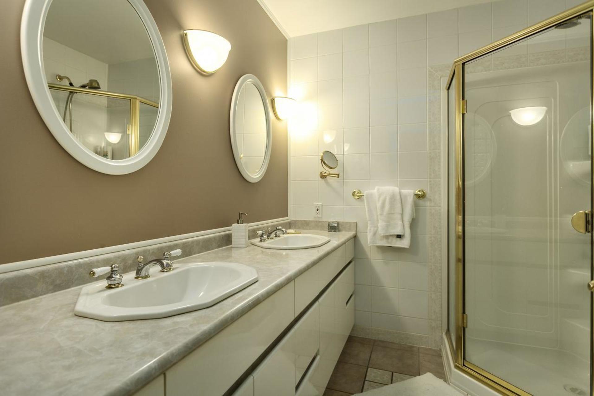 19 at 5719 Owl Court, Grouse Woods, North Vancouver