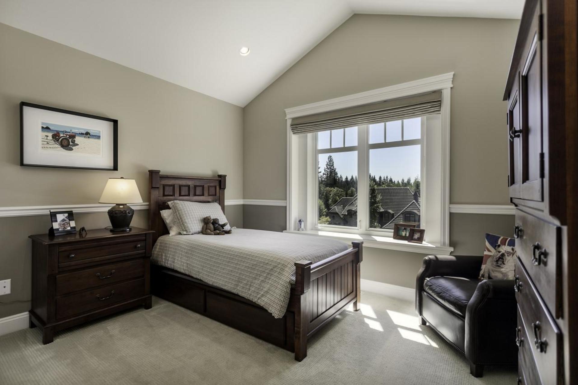 10 at 1033 Ravenswood Drive, Anmore, Port Moody