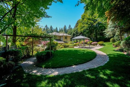 112-parkside-drive-heritage-mountain-port-moody-05 at 112 Parkside Drive, Heritage Mountain, Port Moody