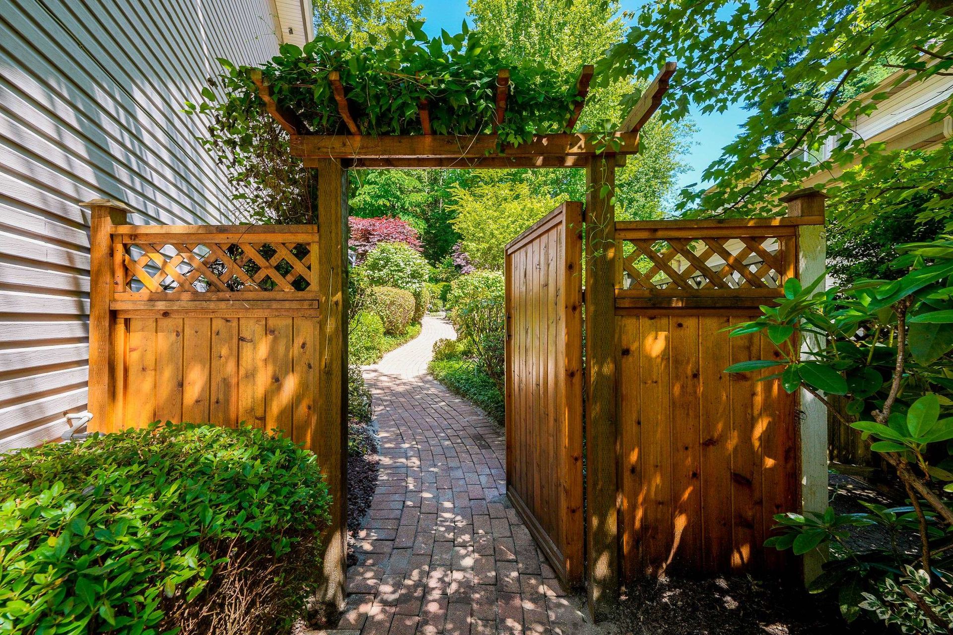 112-parkside-drive-heritage-mountain-port-moody-03 at 112 Parkside Drive, Heritage Mountain, Port Moody