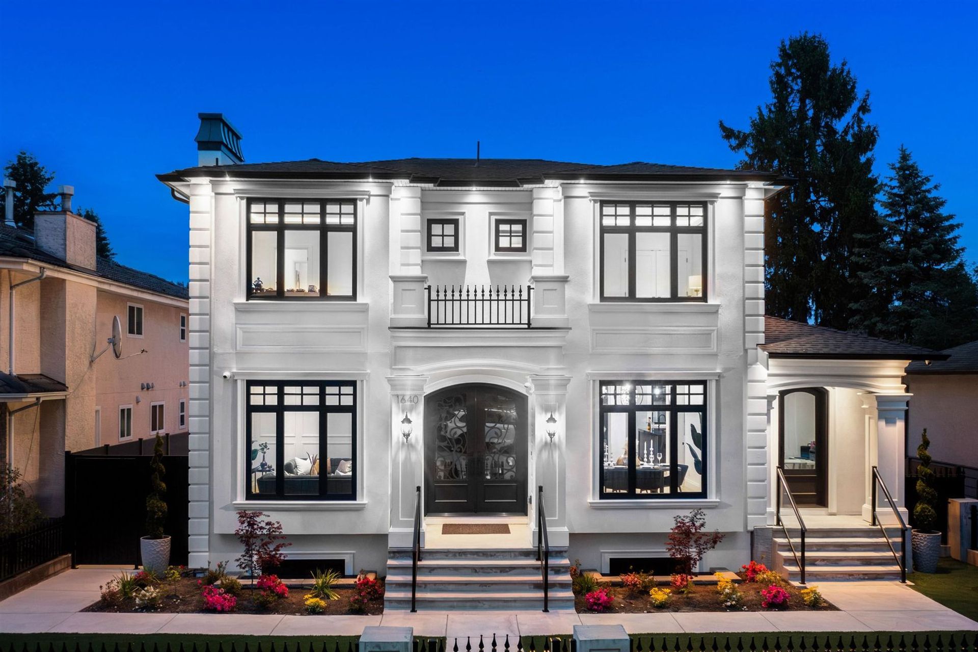 1640 Cliff Avenue, Sperling-Duthie, Burnaby North