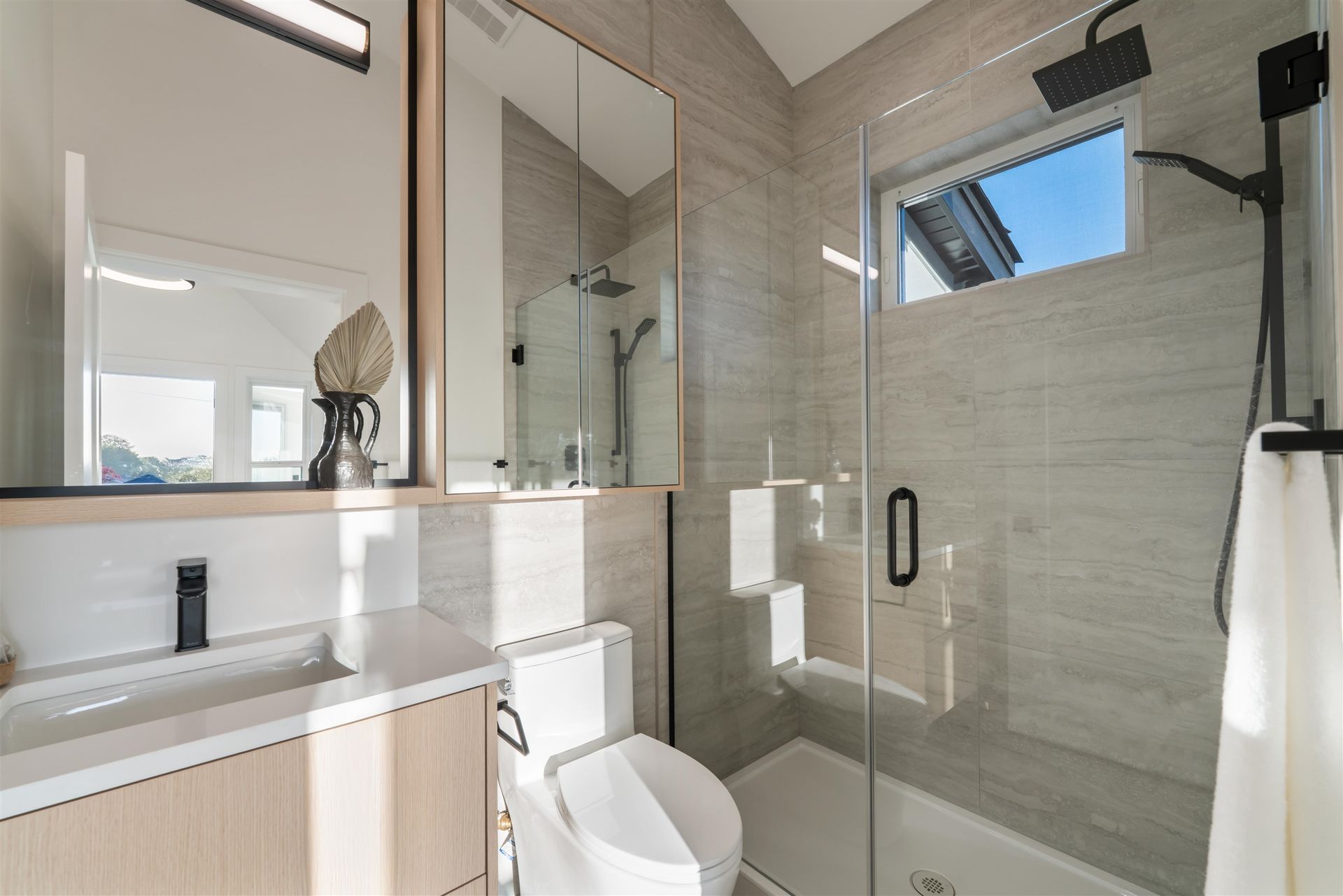 at 2 - 1259 Renfrew Street, Renfrew VE, Vancouver East  at 2 - 1259 Renfrew Street, Renfrew VE, Vancouver East