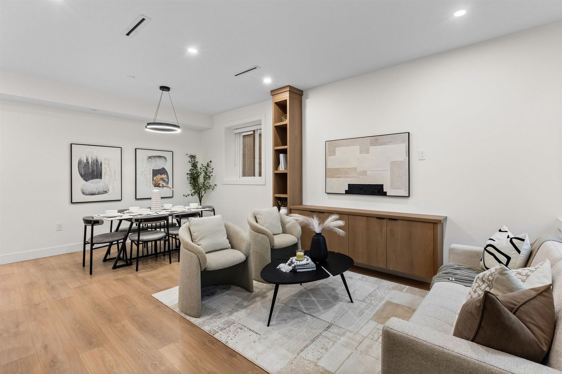 1 - 435 E 47th Avenue, Fraser VE, Vancouver East photo number 0