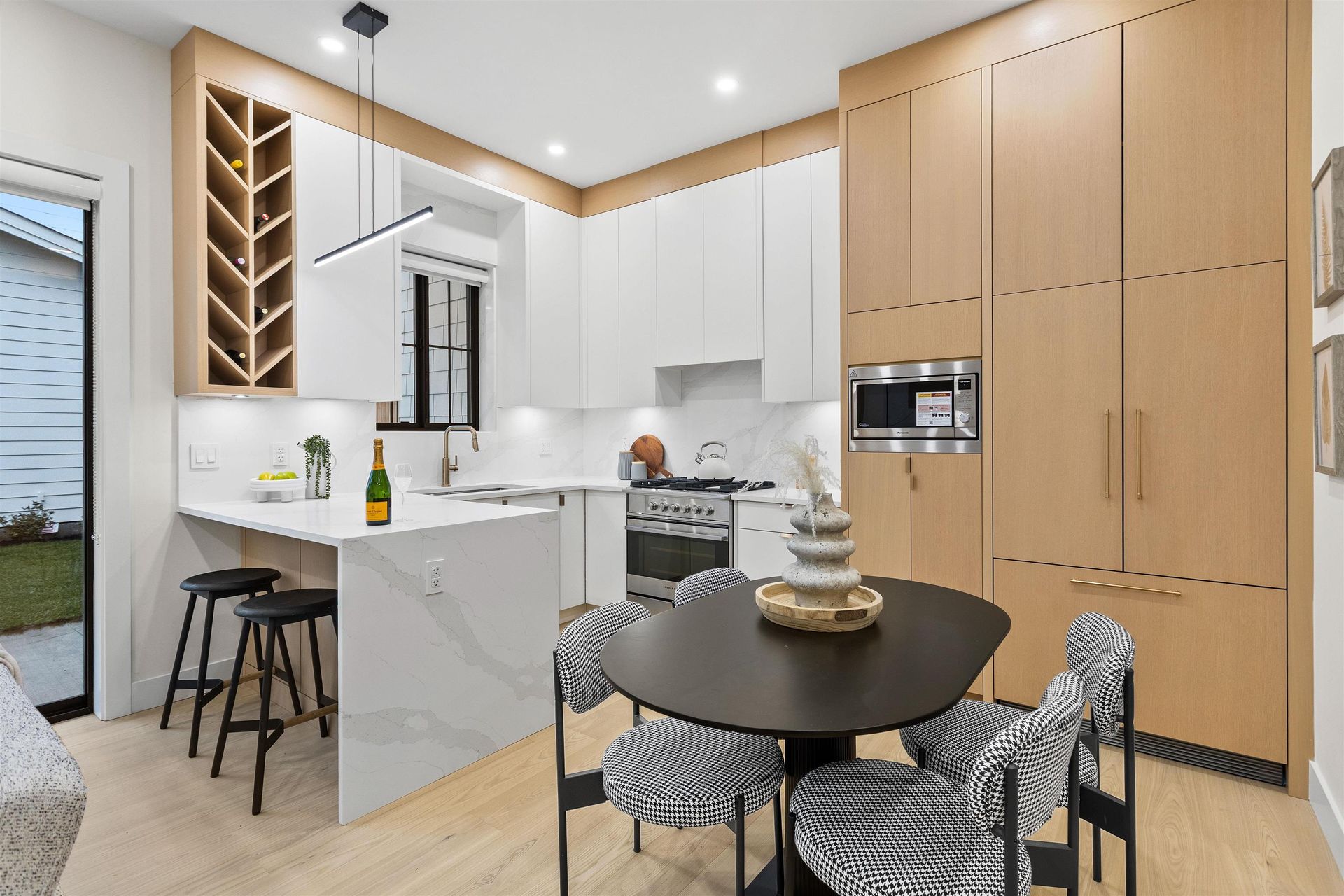 2 - 5306 Culloden Street, Knight, Vancouver East photo number 0