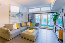 262549770-2 at 33 Pender Street, Downtown VW, Vancouver West