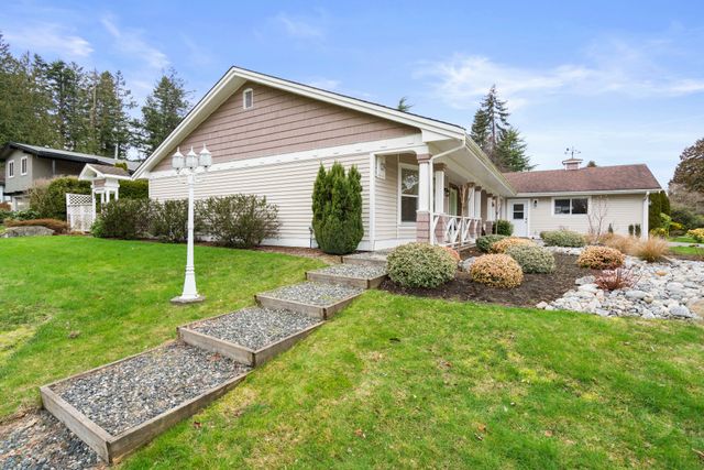 451-milsom-wynd-delta-05 at 451 Milsom Wynd, Pebble Hill, Tsawwassen