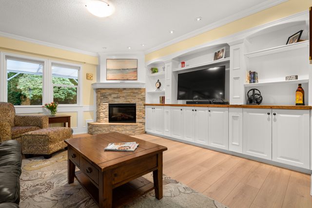 451-milsom-wynd-delta-08 at 451 Milsom Wynd, Pebble Hill, Tsawwassen