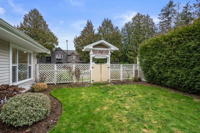 451-milsom-wynd-delta-36 at 451 Milsom Wynd, Pebble Hill, Tsawwassen