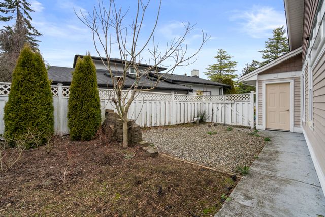 451-milsom-wynd-delta-40 at 451 Milsom Wynd, Pebble Hill, Tsawwassen