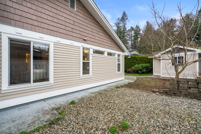 451-milsom-wynd-delta-41 at 451 Milsom Wynd, Pebble Hill, Tsawwassen