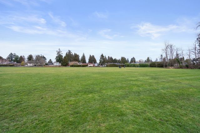 451-milsom-wynd-delta-47 at 451 Milsom Wynd, Pebble Hill, Tsawwassen