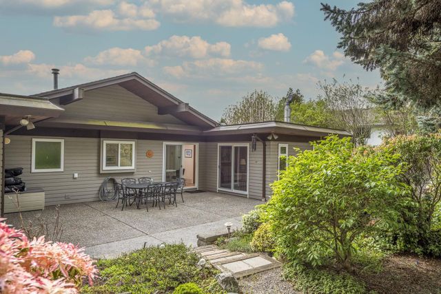 1124-skana-drive-english-bluff-tsawwassen-02 at 1124 Skana Drive, English Bluff, Tsawwassen