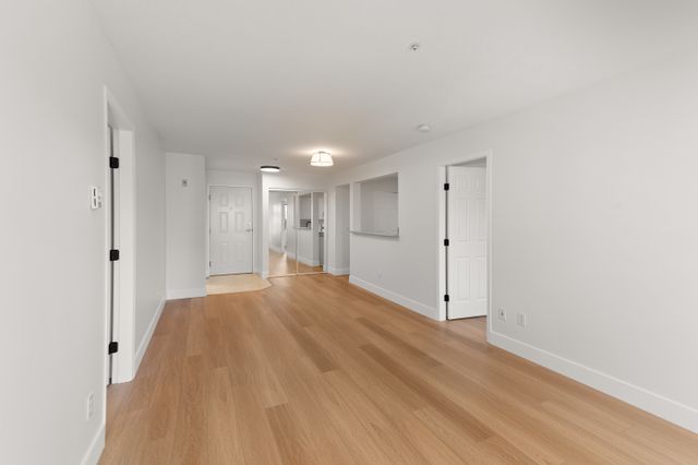 307-5518-14-ave-delta-09 at 307 - 5518 14 Avenue, Cliff Drive, Tsawwassen