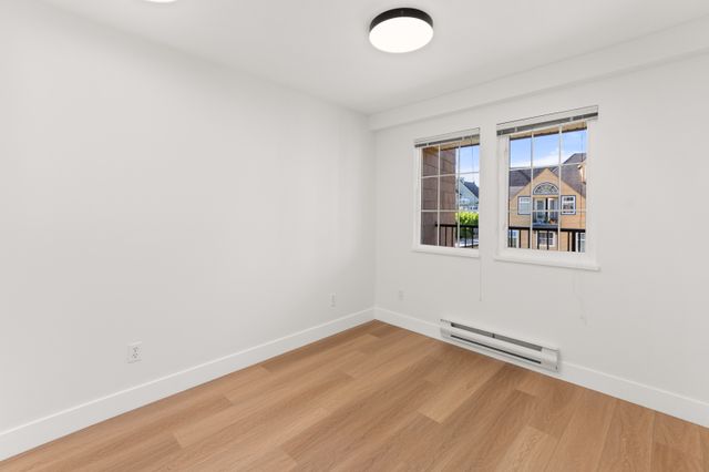 307-5518-14-ave-delta-13 at 307 - 5518 14 Avenue, Cliff Drive, Tsawwassen