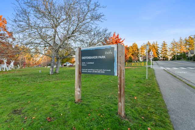 5300-1-ave-delta-01 at 5300 1 Avenue, Pebble Hill, Tsawwassen