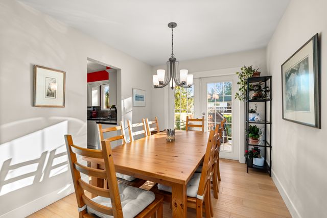 5300-1-ave-delta-22 at 5300 1 Avenue, Pebble Hill, Tsawwassen