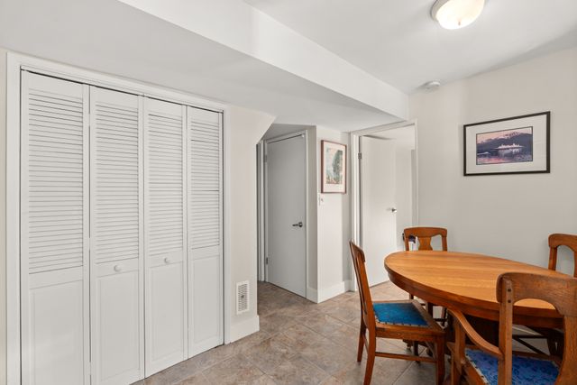 5300-1-ave-delta-28 at 5300 1 Avenue, Pebble Hill, Tsawwassen