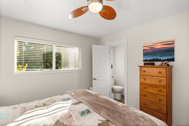 5300-1-ave-delta-41 at 5300 1 Avenue, Pebble Hill, Tsawwassen