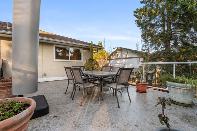 5300-1-ave-delta-54 at 5300 1 Avenue, Pebble Hill, Tsawwassen