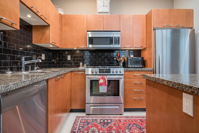 1175-55-street-tsawwassen-central-tsawwassen-12 at 305 - 1175 55 Street, Tsawwassen Central, Tsawwassen