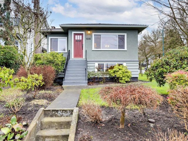 1306-e-34th-avenue-knight-vancouver-east-01 at 1306 E 34th Avenue, Knight, Vancouver East